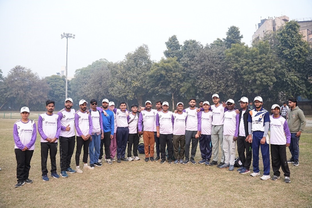 Group picture of Cricket team