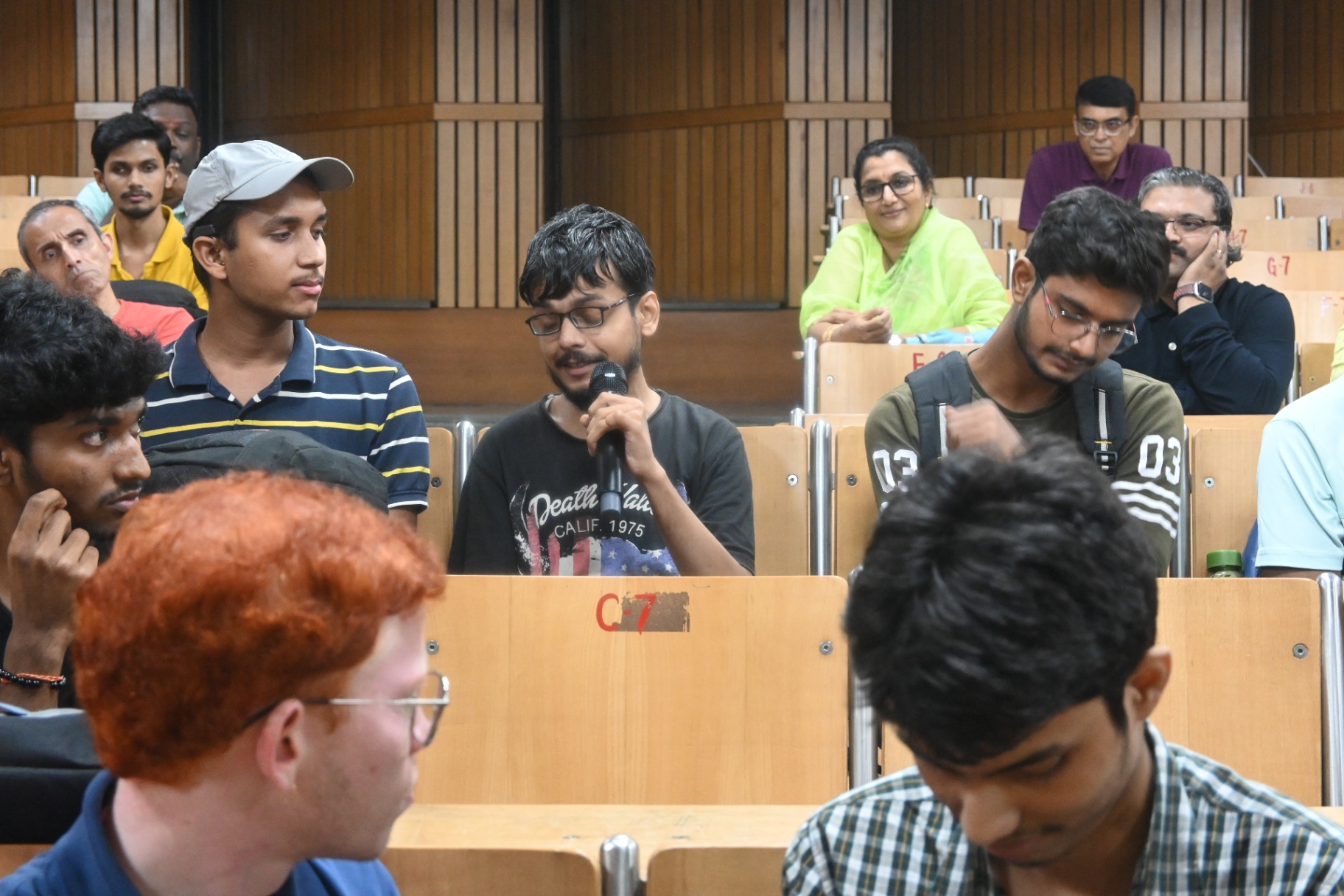 Suggestions by student being spoken on mic